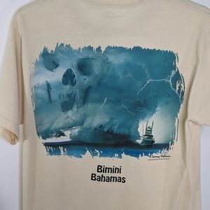 Unisex M Bahamas Ghost Skeleton Storm Graphic Tee